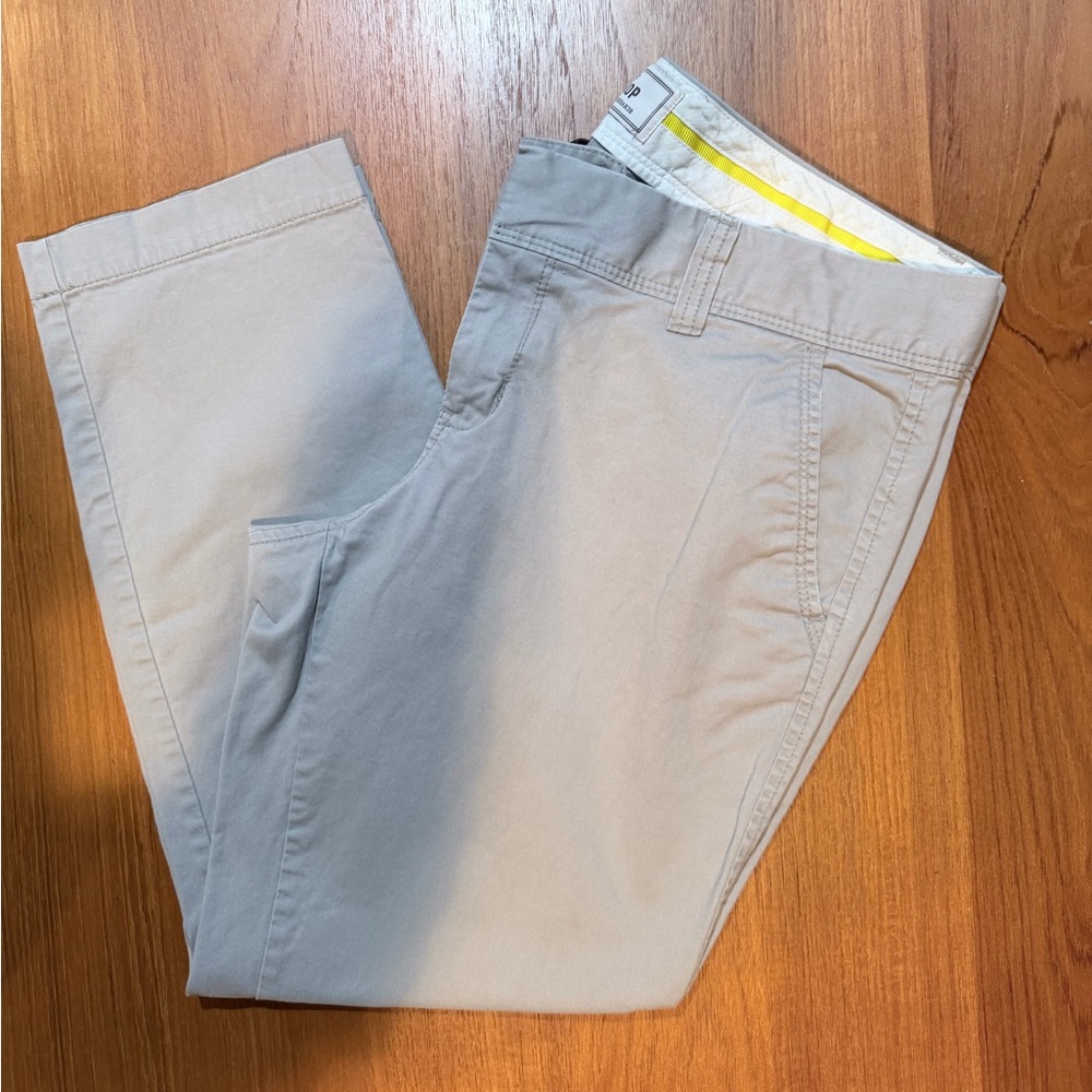 Old Navy Perfect Slim Crop gray khakis